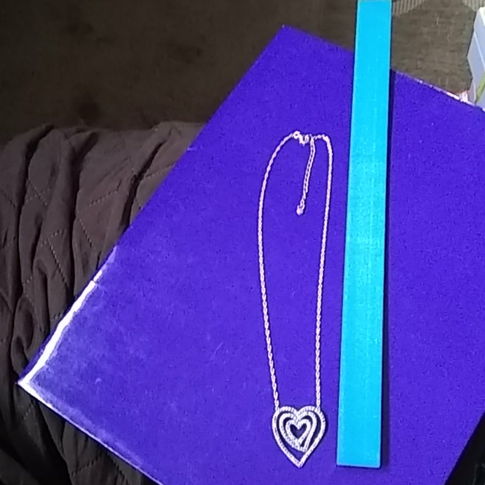 Beautiful Solid Silver Heart Necklace - image 3